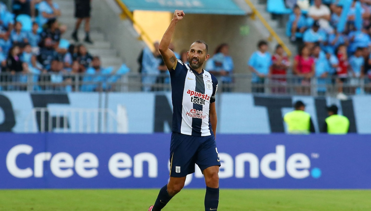 Alianza Lima era favorito y así se lo hizo saber a Deportes Iquique desde que arrancó el partido